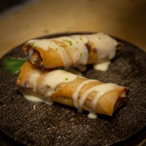 item-1400000001892911808_1762724007